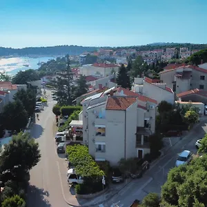 Antic , Pula Kroatien